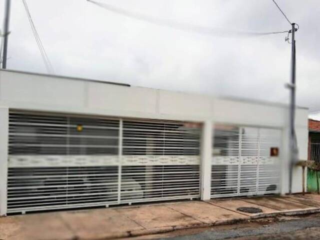 #6 - Casa para Venda em Cuiabá - MT - 1