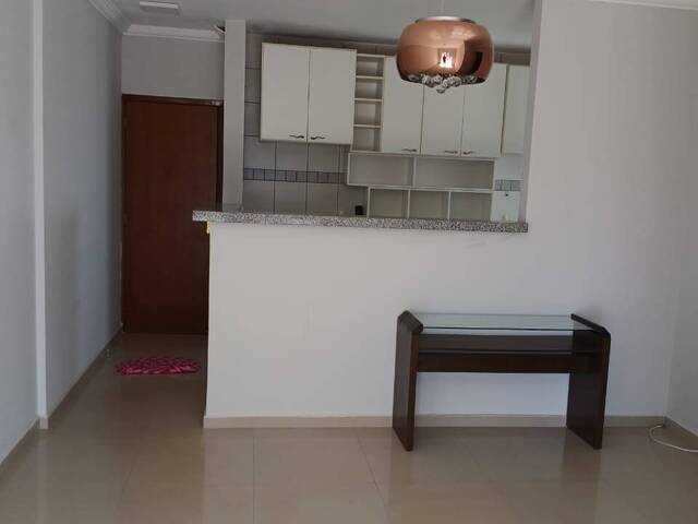 #18 - Apartamento para Venda em Cuiabá - MT - 2