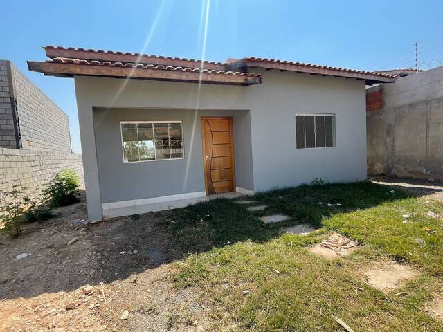 #34 - Casa para Venda em Cuiabá - MT - 1