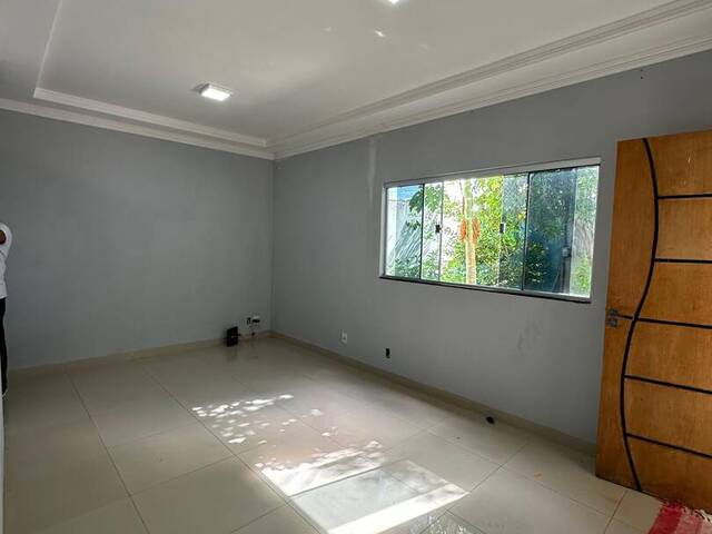 #38 - Casa para Venda em Cuiabá - MT - 1