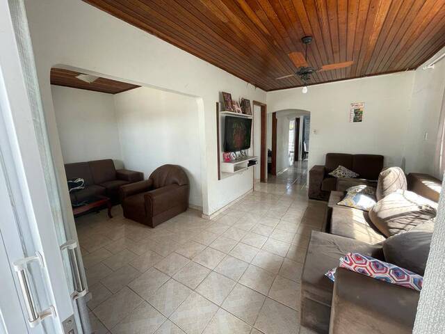 #44 - Casa para Venda em Cuiabá - MT - 3