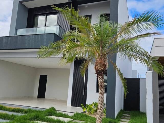 #50 - Casa para Venda em Cuiabá - MT - 2